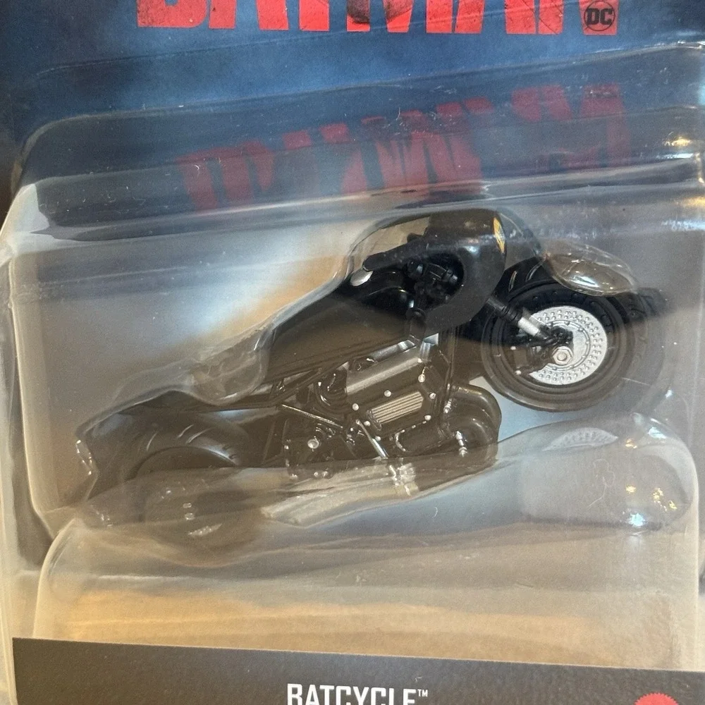 Hot Wheels The Batman Batcycle 1:64 Diecast Motorcycle Black Collector Model